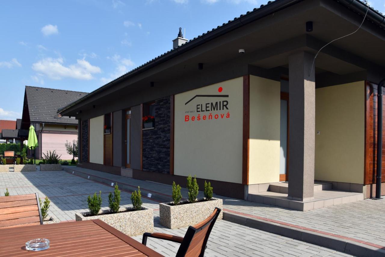 Apartamento Elemir Bešeňová Exterior foto