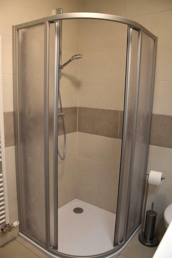 Apartamento Elemir Bešeňová Exterior foto