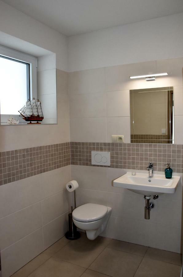 Apartamento Elemir Bešeňová Exterior foto