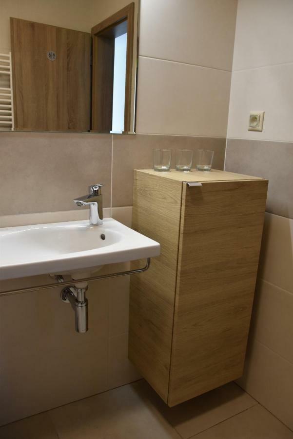 Apartamento Elemir Bešeňová Exterior foto