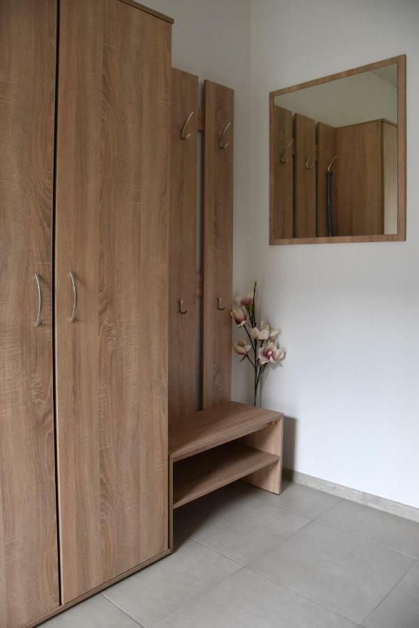 Apartamento Elemir Bešeňová Exterior foto