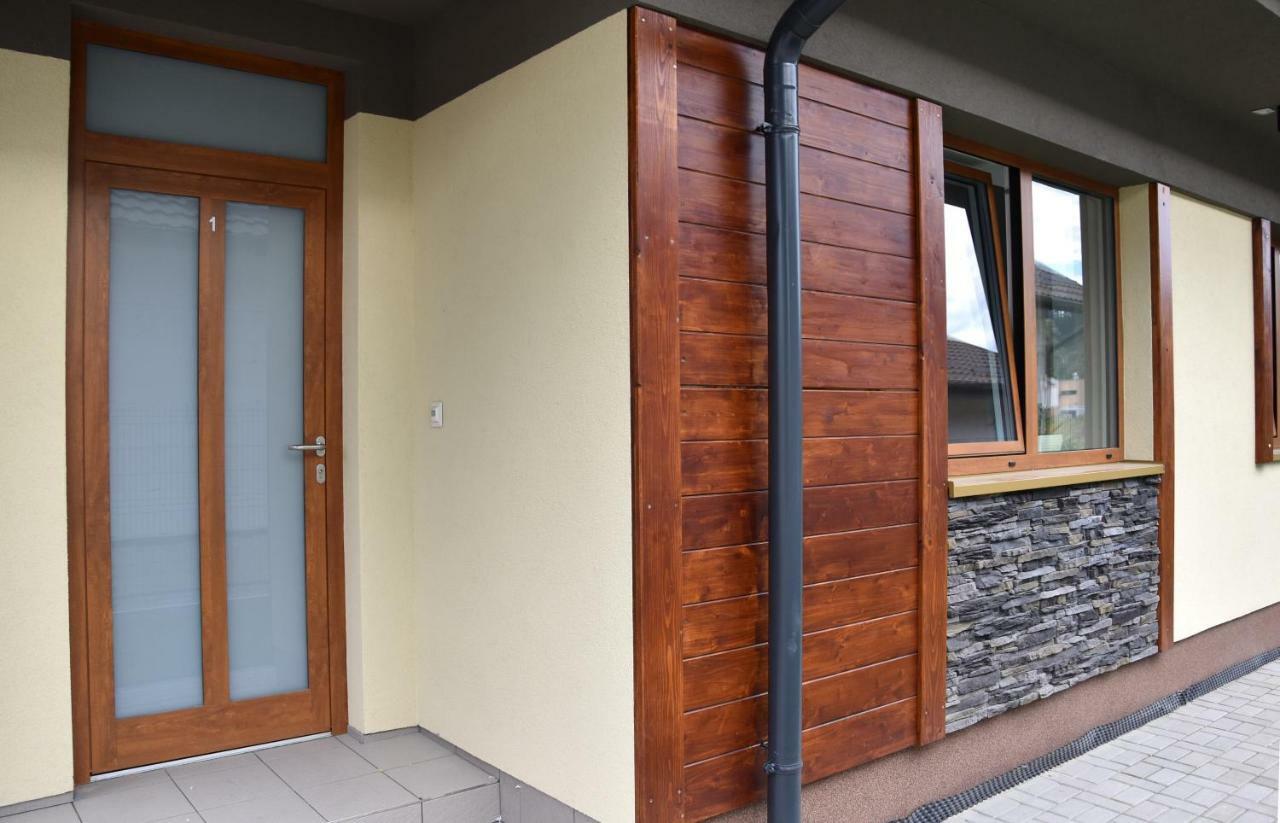 Apartamento Elemir Bešeňová Exterior foto